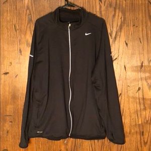 Nike Men’s XXL zip up jacket.